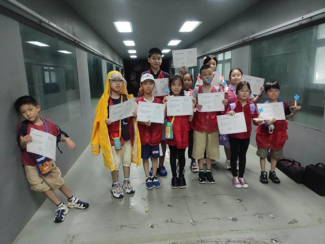 科学少年中国行走入中科院太阳能热发电实验基地：探索太阳能热发电的奥秘(图8)