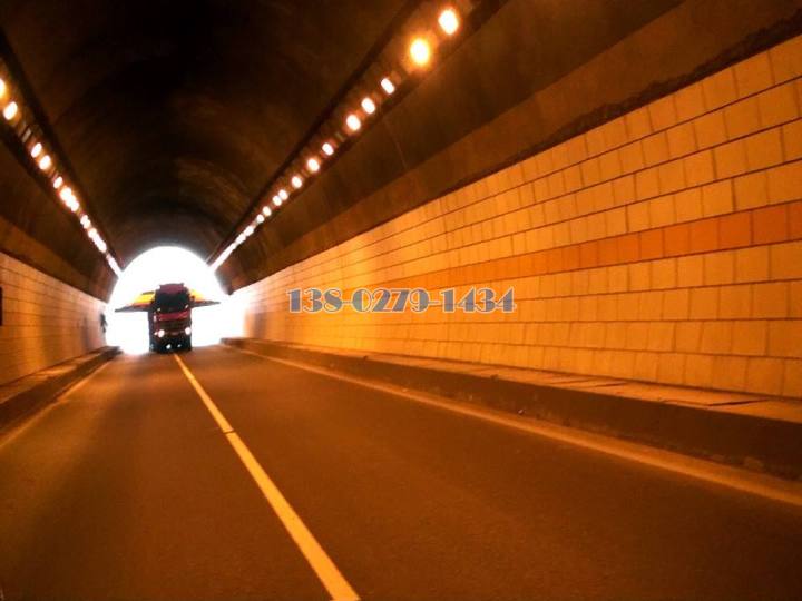 米乐m6科技：自洁铝方通幻彩铝板(图1)