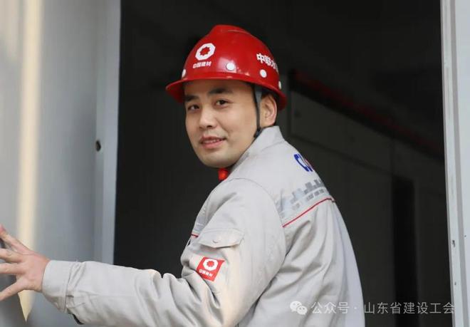 逐梦前行砥砺深耕鲁南中联生产技术部运行供电班班组长党振国(图2)