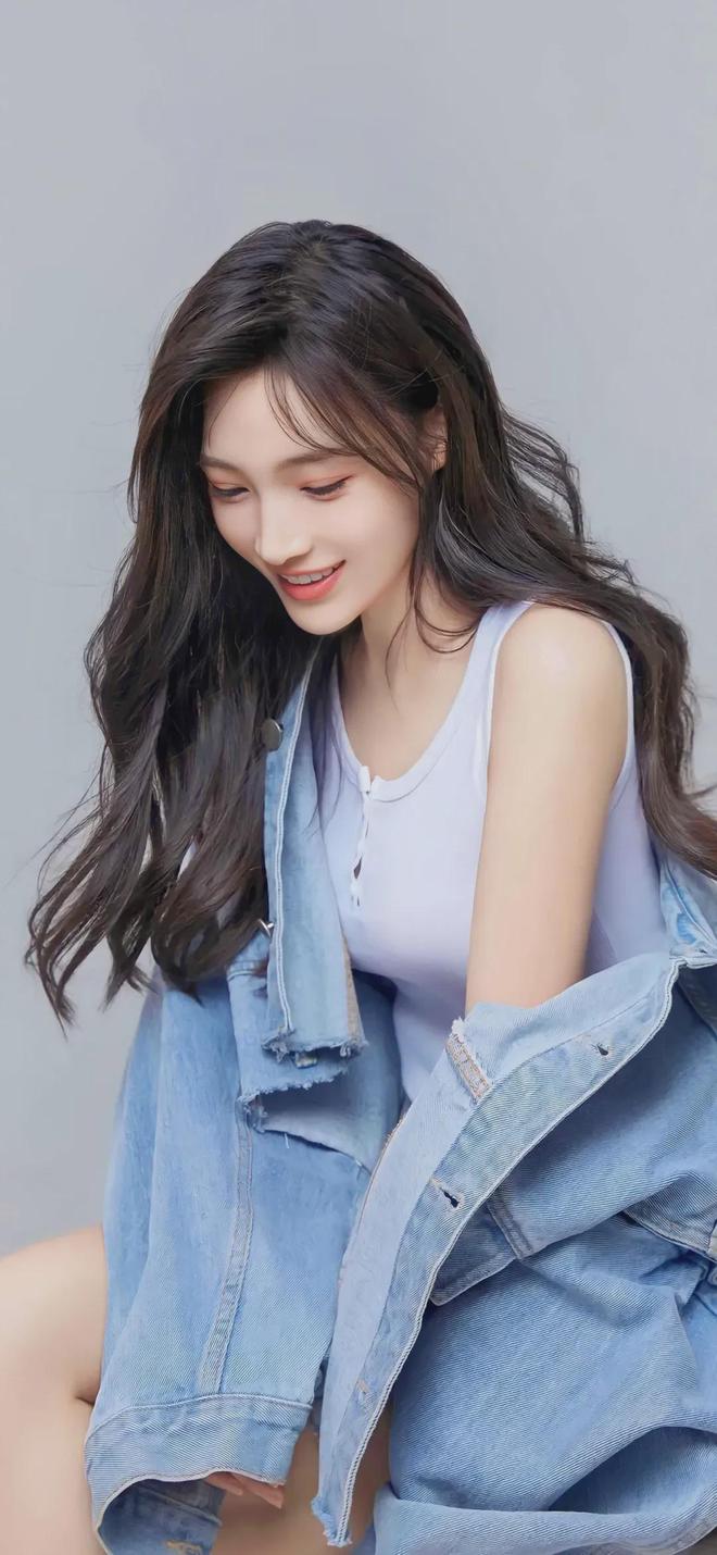 米乐m6：《夫人与保镖(图1)