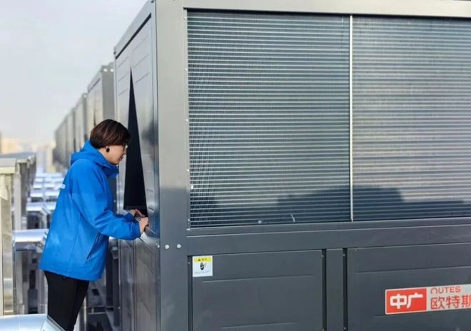 157万㎡冷暖系统改造从机组进场到交付只用15天！(图10)