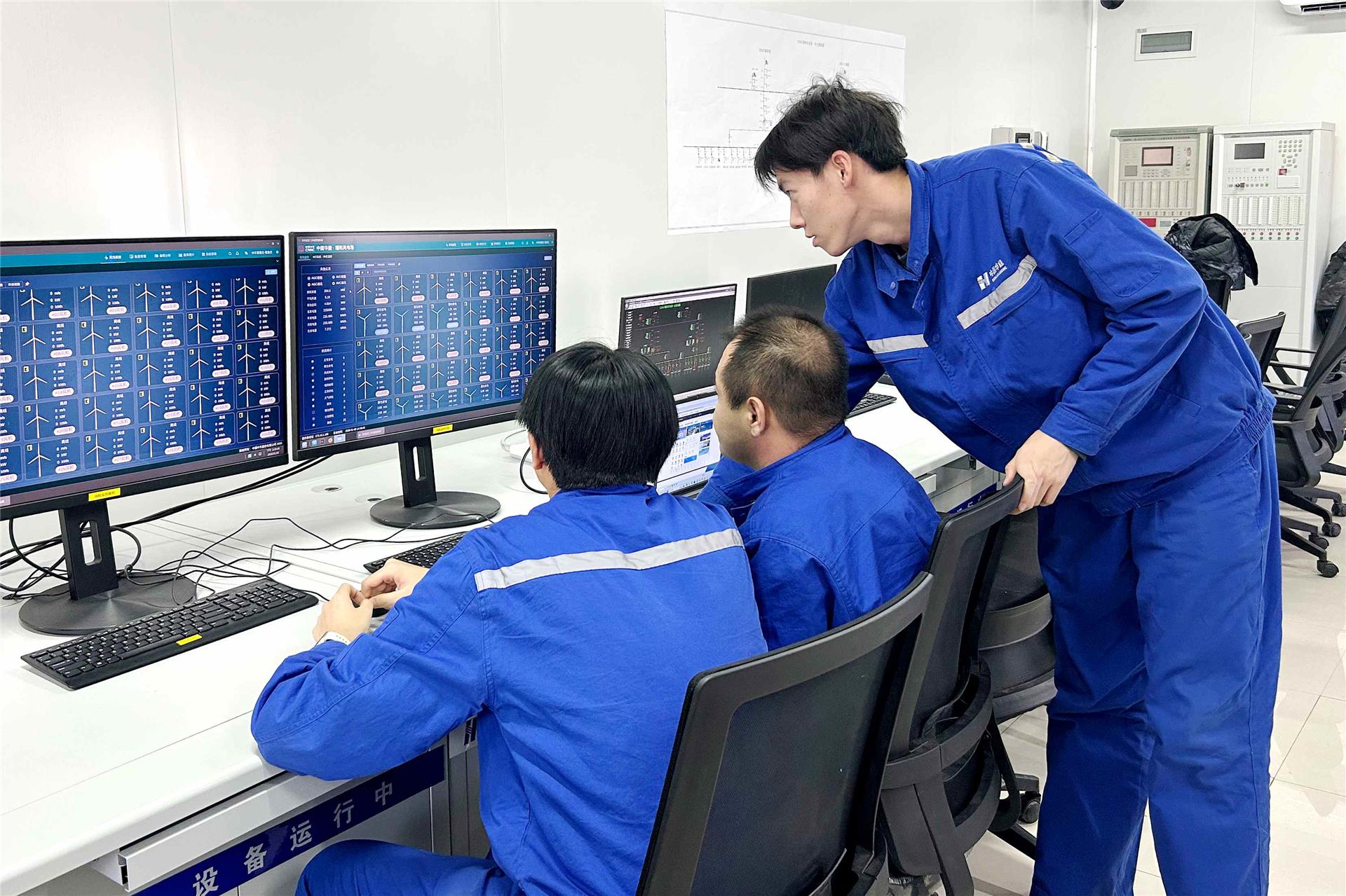 阿荣旗：拼抢开门红风电二期100万千瓦项目并网发电(图3)