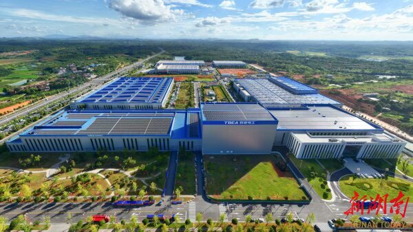 米乐m6科技平台：【向新而行·新质之星】特变电工衡变公司：标注海上风电新高度(图4)