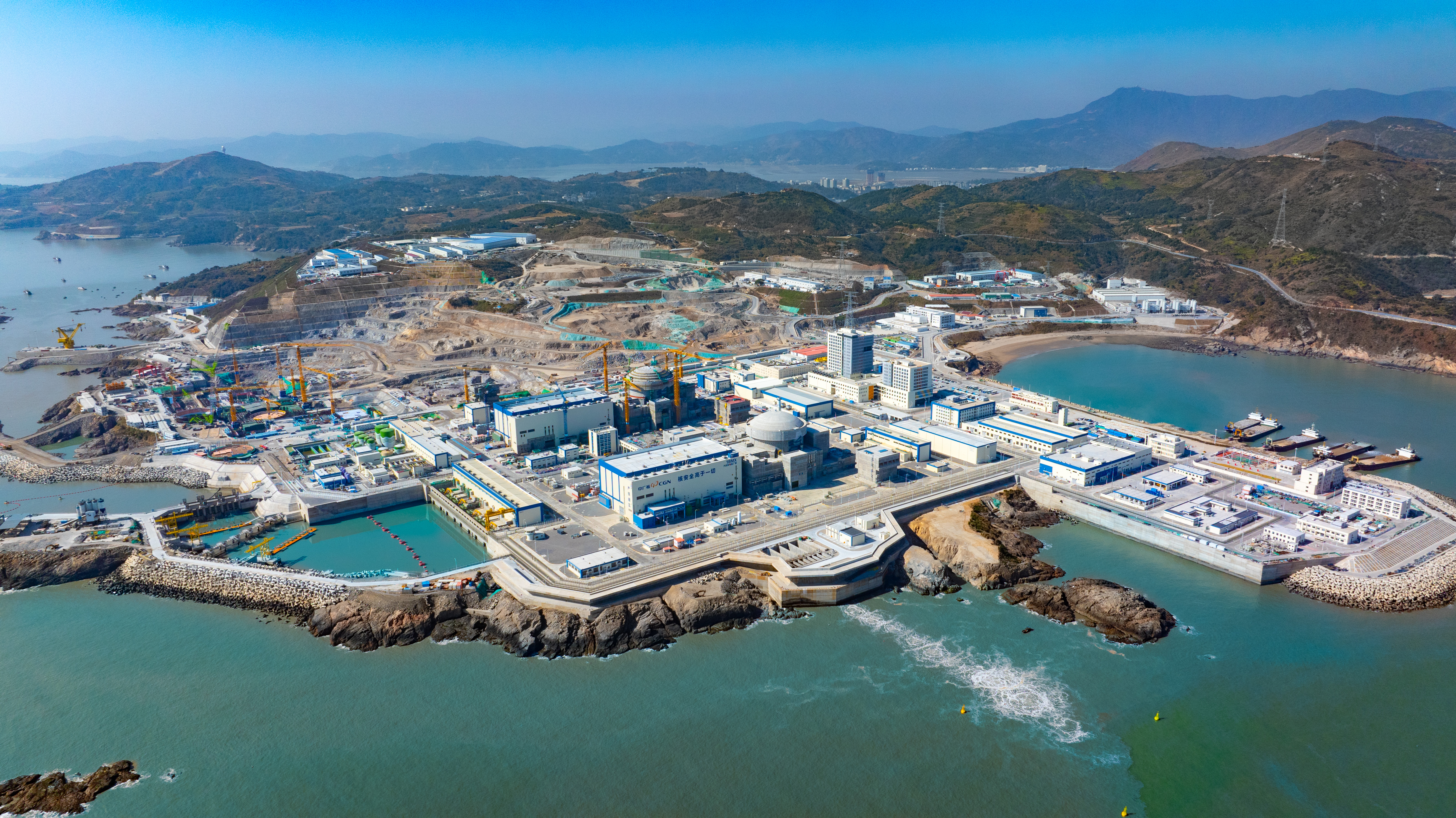 中广核浙江三澳核电项目1号机组首次并网发电